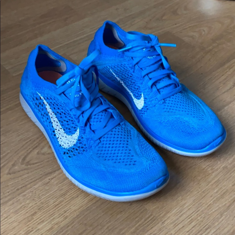 RN Flyknit Nike running shoes in great condition!